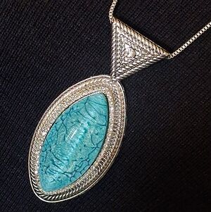 Silvertone and Tiffany Blue Pendant Necklace